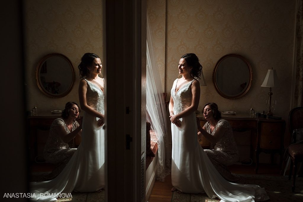 bridal preparations at the Cairnwood Estate bridal suite